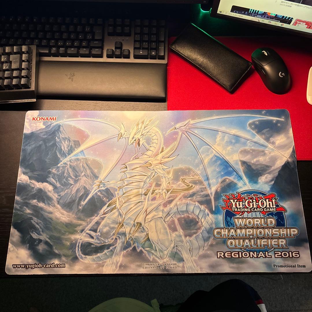 遊戯王　wcq 青眼の精霊龍　プレイマット　公式