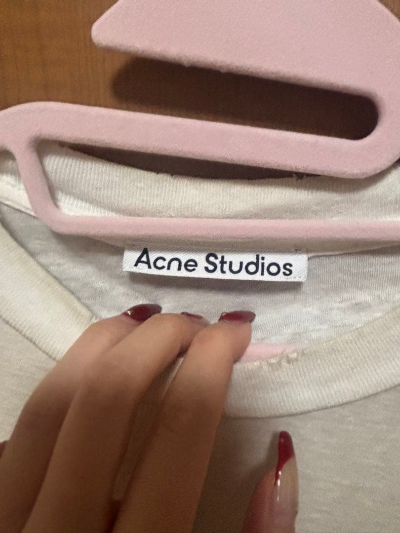 Acne Studios 長袖Tシャツ STOCKHOLM 1996