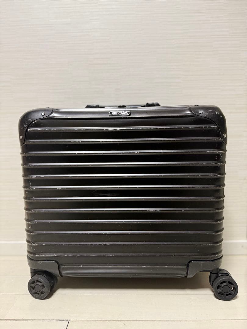 RIMOWA 986.67 トパーズ 旧モデル 黒アルミ 26L 4輪