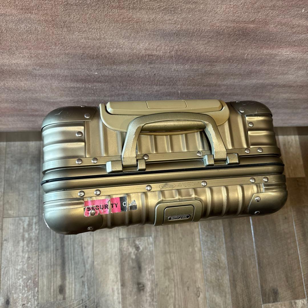 【希少】リモワRIMOWA トパーズ 2輪 ゴールド チタニウム