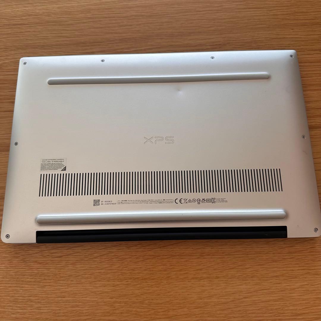 Windowsノート本体 DELL XPS 13 9305 i7 1165G7 512GB Windows