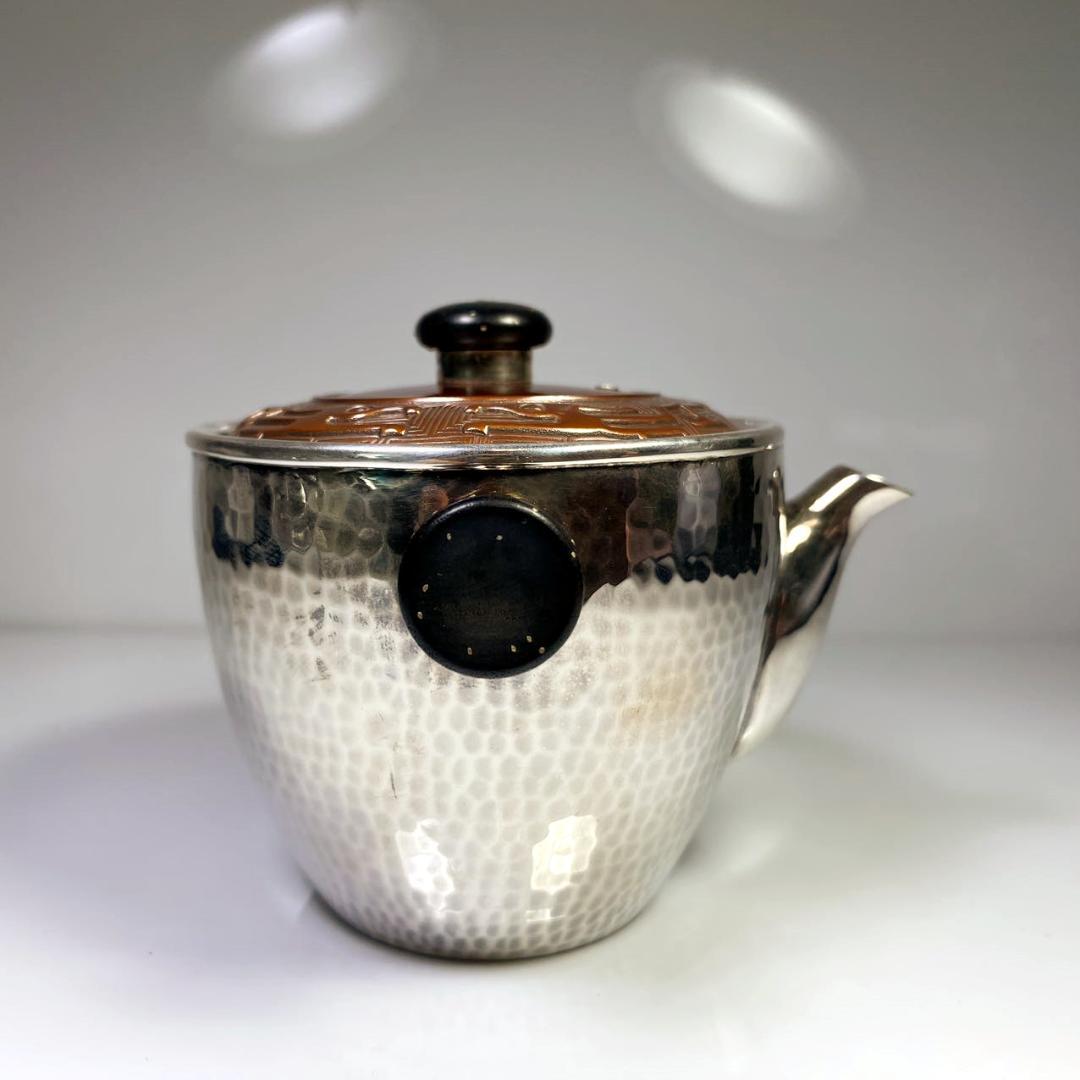 純銀製 槌目 竜彫緋銅銀蓋 木摘 木取手 急須 煎茶道具 長さ約9cm