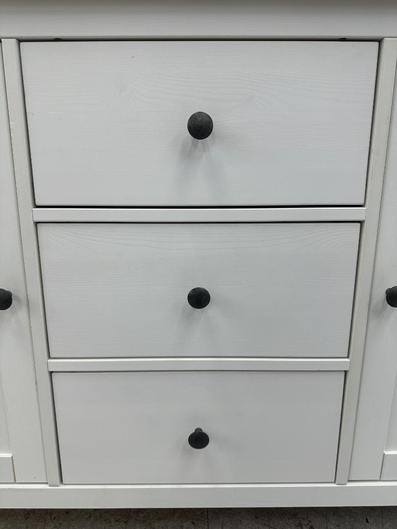 IKEA　サイドボード　ヘムネス　ホワイト