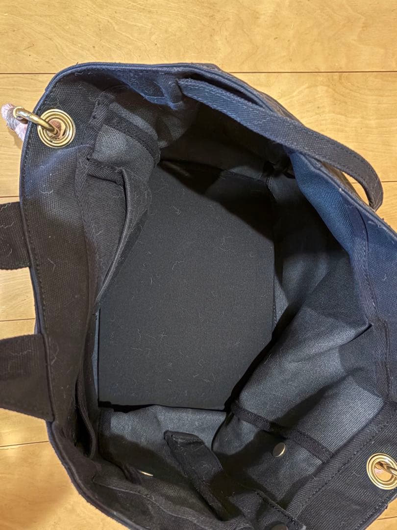 ペット用キャリーバッグ　黒 ピンクロープブランドFound My Animal