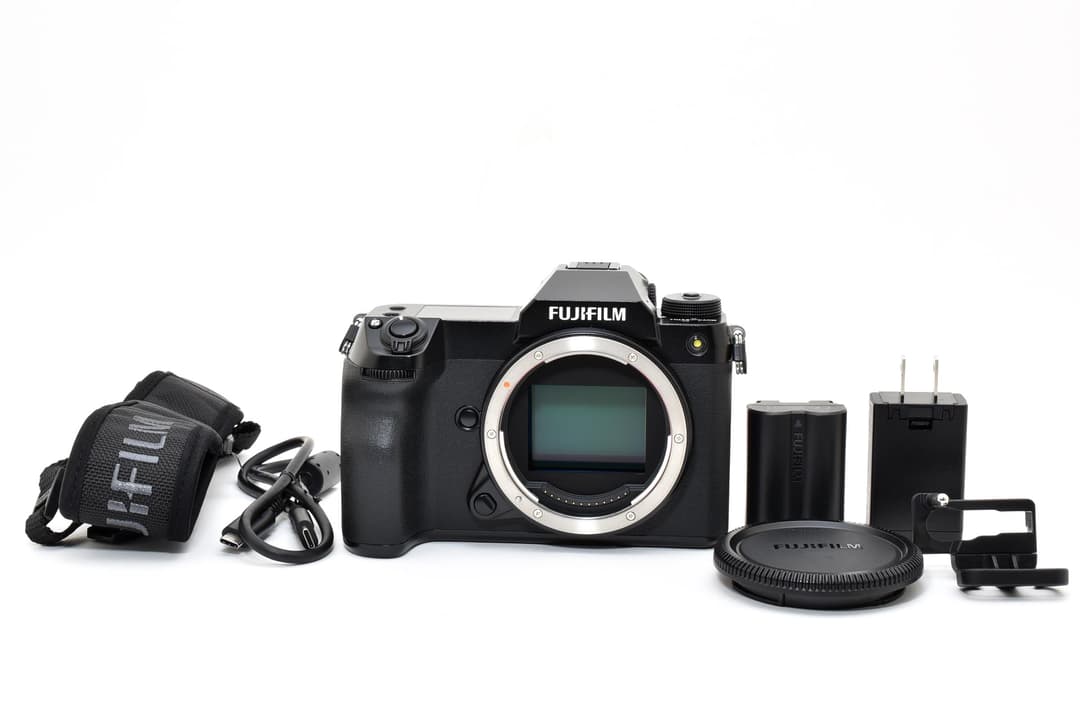 ■極上品■ 富士フィルム GFX 50S II #C657