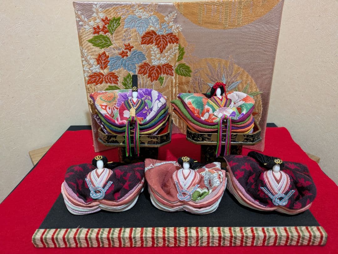 【bebemilmil】アンティーク縮緬の手作りお雛様三人官女付