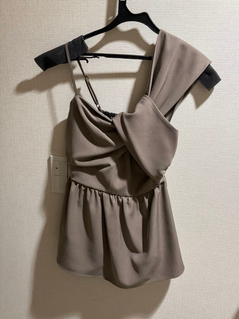 アシンメトリービスチェ&ワイドパンツセットアップ インナー付 niana