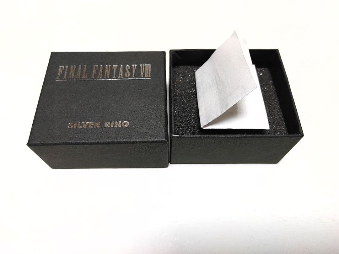 n*e様 スリーピングライオンハート FFⅧ　シルバーリング