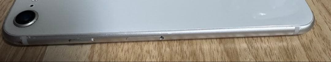 iPhone8 64GB 画面ビビ割れ