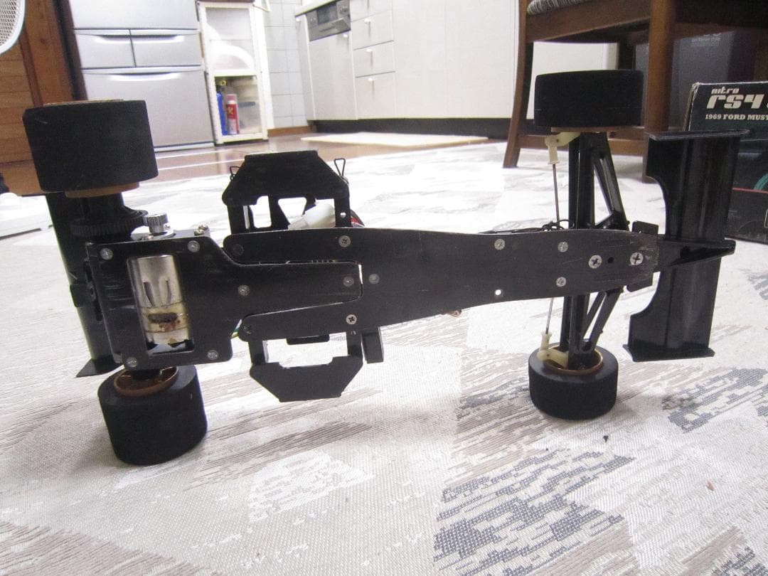 く*う様 1/10 タミヤ F103 フルメカ F1ラジコンカー TAMIYA