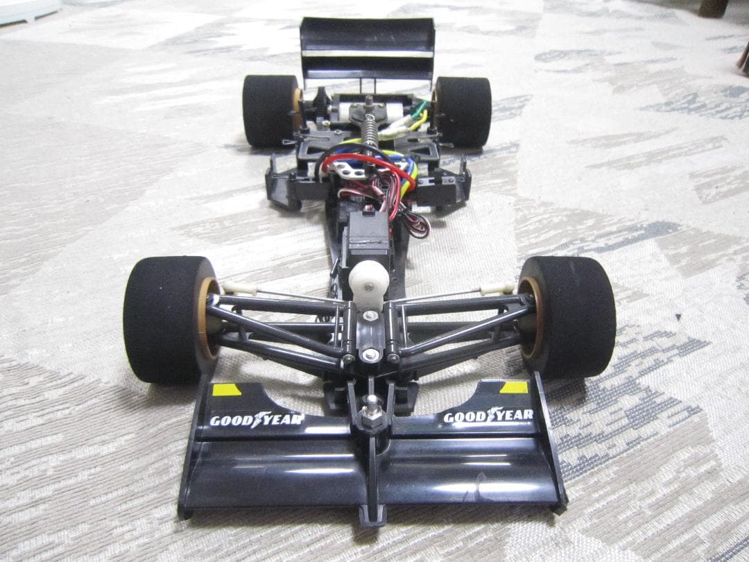 く*う様 1/10 タミヤ F103 フルメカ F1ラジコンカー TAMIYA