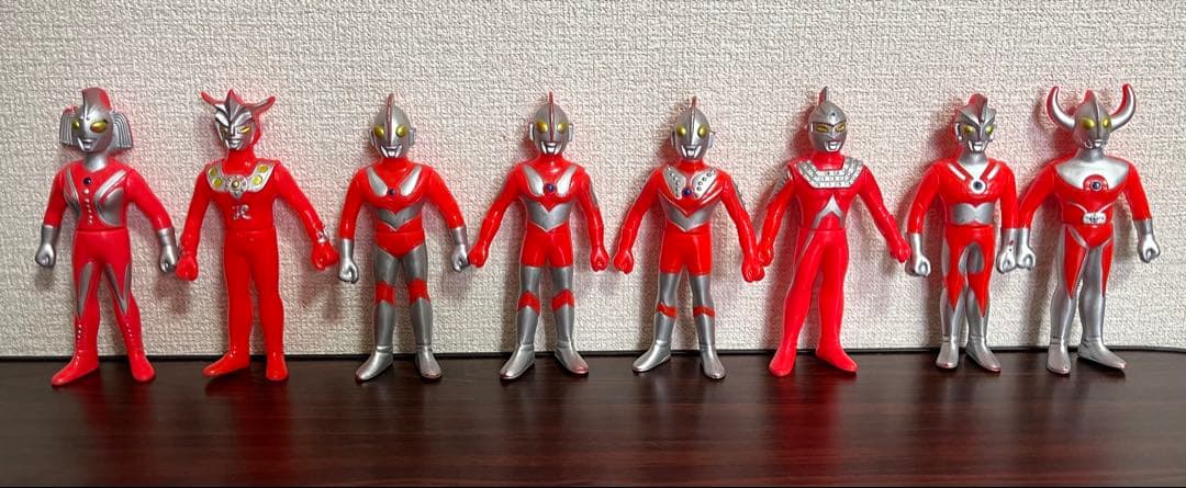 ウルトラマン ウルトラ兄弟 ソフビ バンダイ ポピー 足型あり