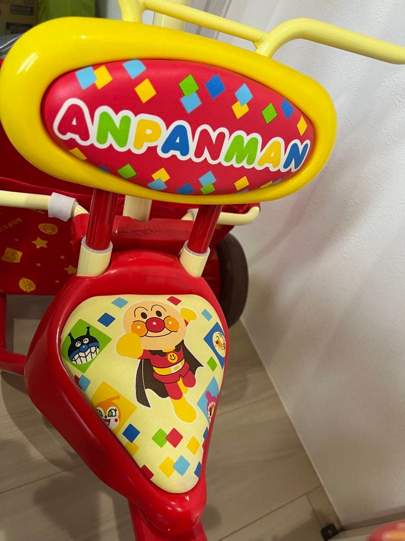 [人気キャラクター‪☆]＼アンパンマン／三輪車