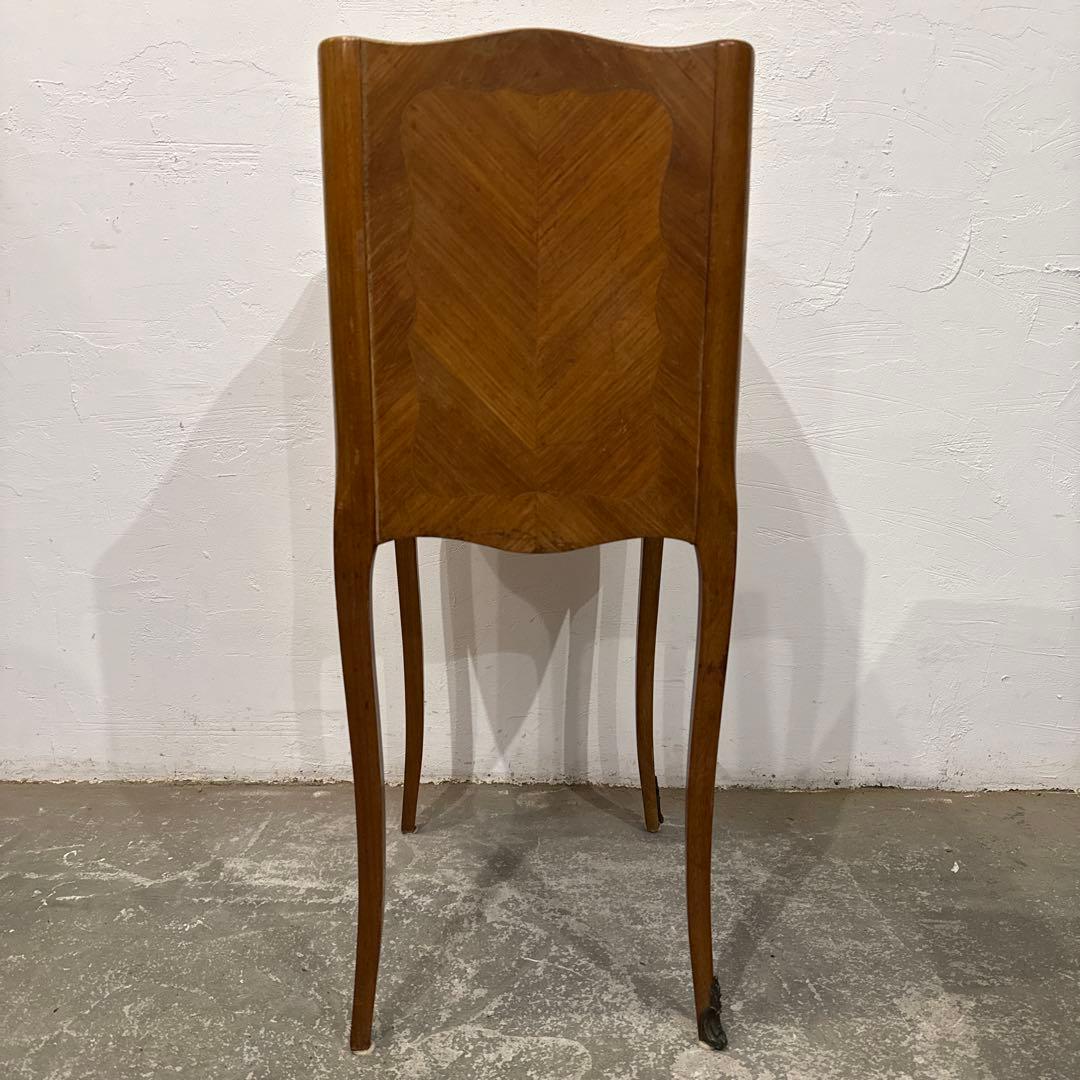 ヴィンテージ　木製サイドテーブル　引き出し／棚付き