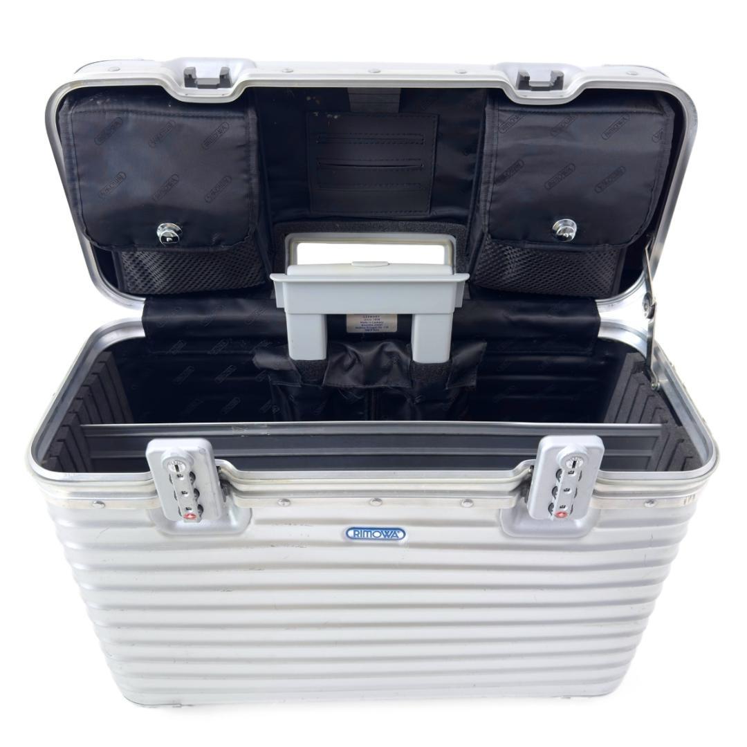 リモワ トパーズ パイロットトローリー 36L 2輪 TSAロック シルバー