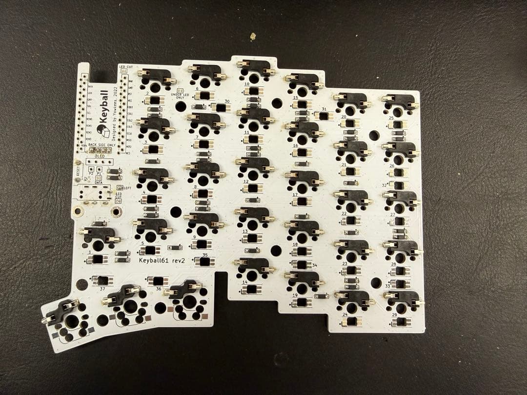 Keyball61 一応組立て済み