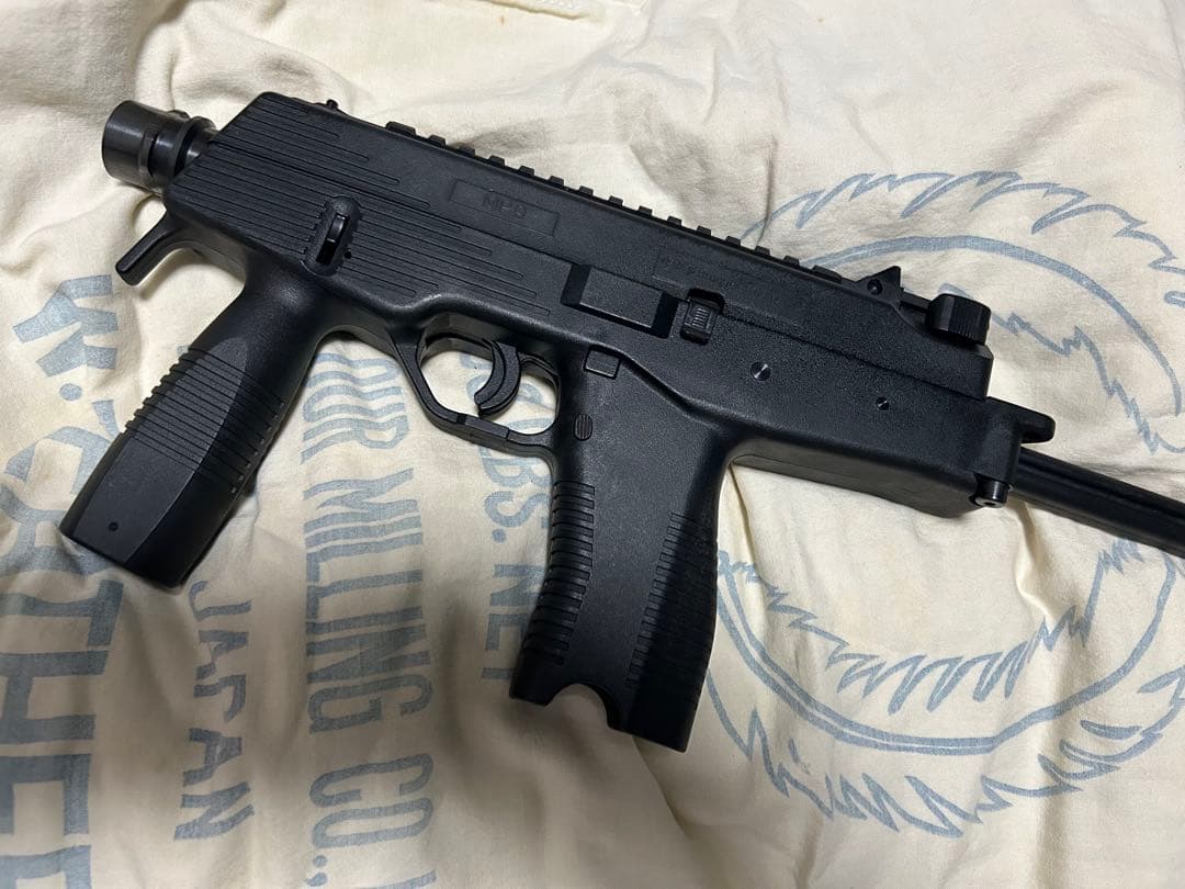 け*ん様 KSC MP9 ガスブローバック（新品ピストンカップ交換済）