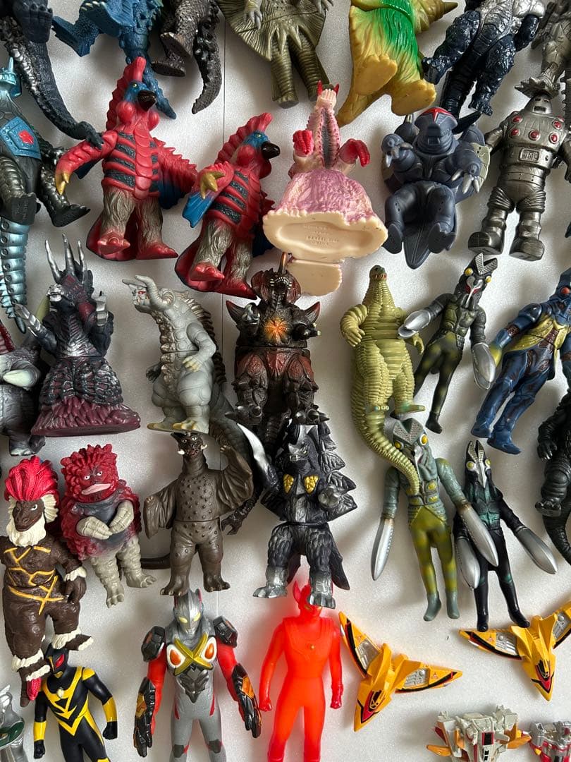 ソフビ　107体　まとめ売り　ウルトラマン　怪獣
