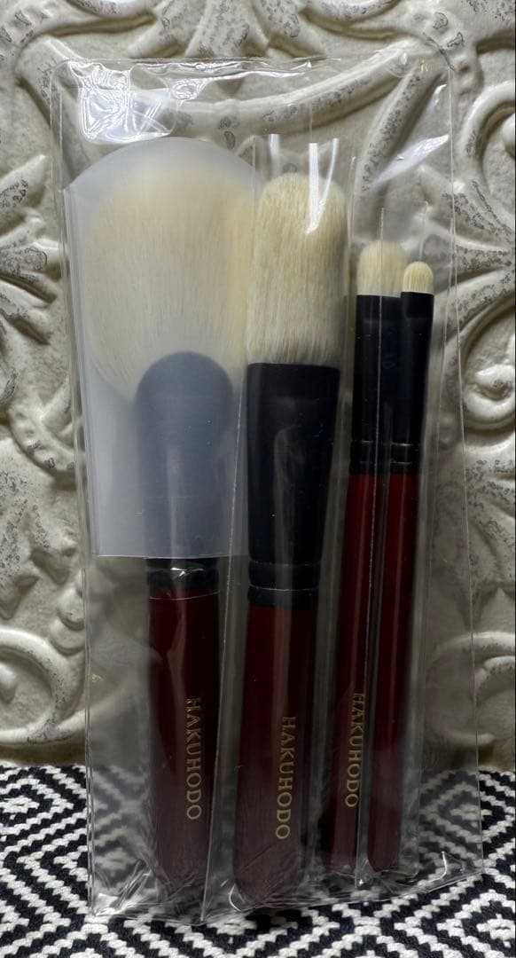 【新品・未使用】白鳳堂 メイクブラシ4本 ポーチセット