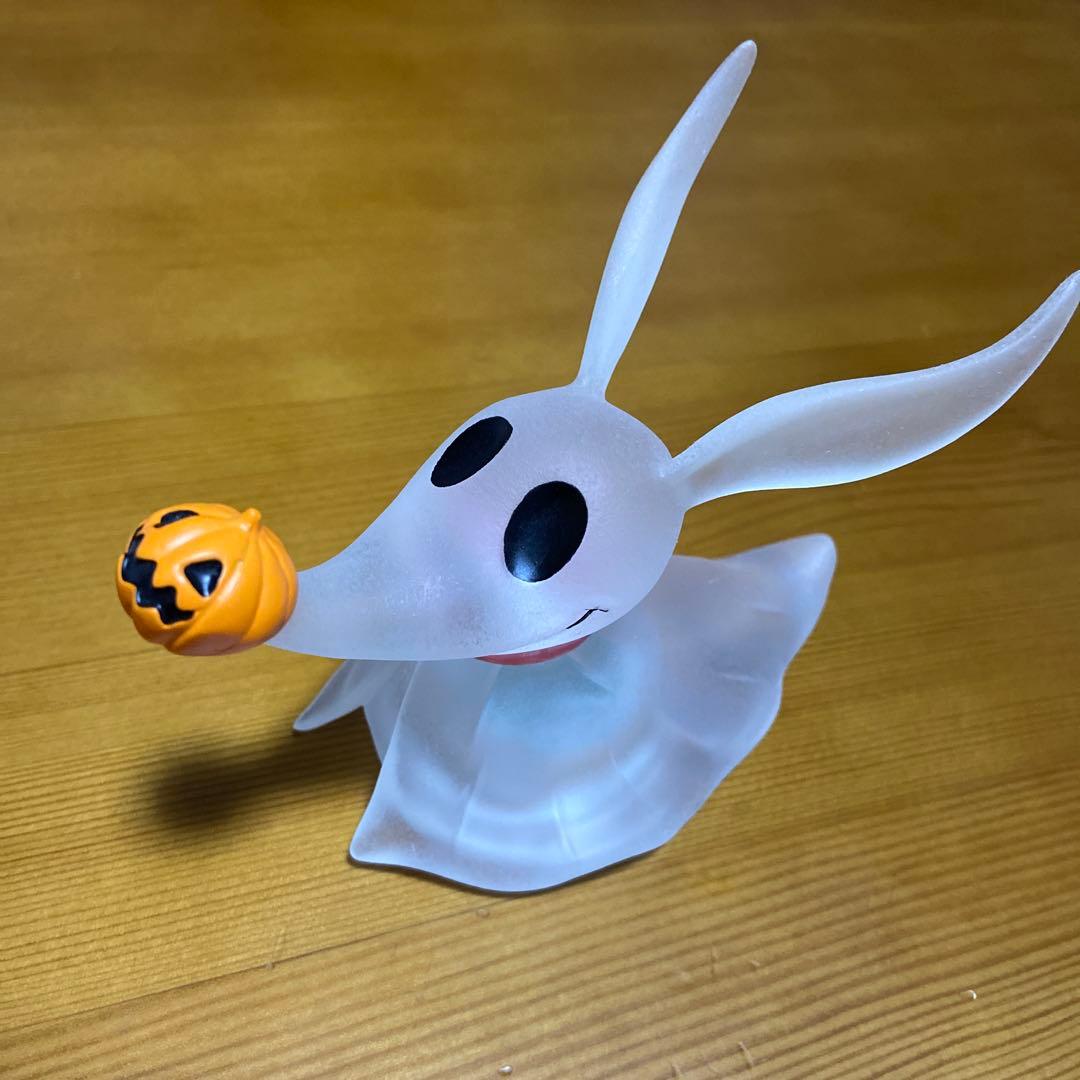 ナイトメアビフォアクリスマス　ゼロ　LEDフィギュア　ディズニー