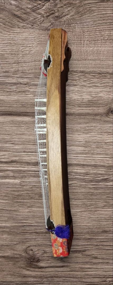 ミニチュア琴 本格的な素材