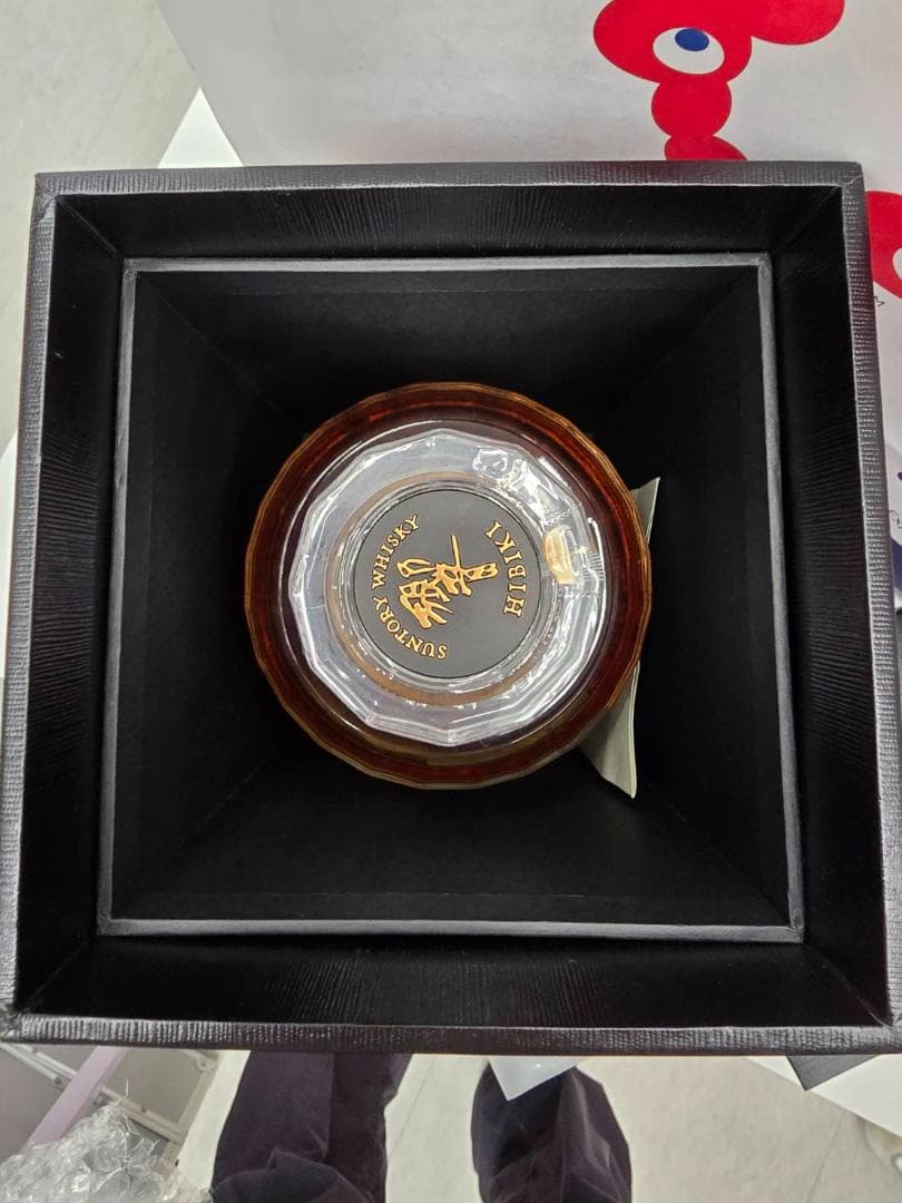 ［新品] サントリー 響 21年 意匠ボトル 花鳥風月 700ｍl