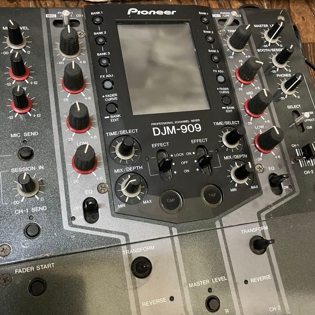 Pioneer DJM-909 DJミキサー ジャンク扱い