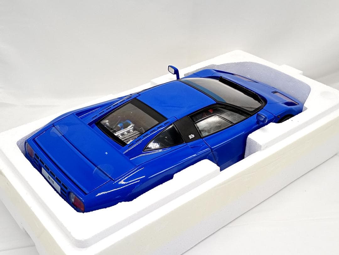 KK Scale 1/12 ブガッティ EB110 1991 (ブルー)