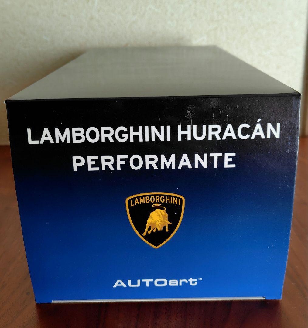 オートアート　ウラカン　ペルフォマンテ　ミニカー　1/18