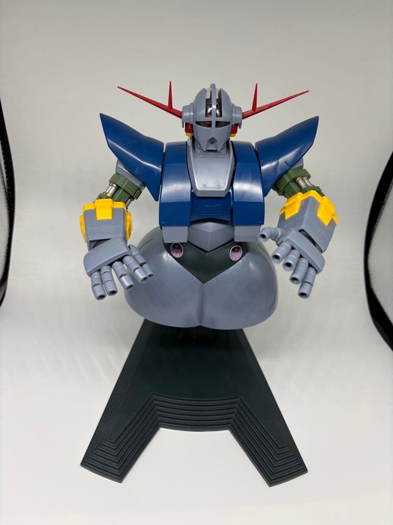 ガンプラ完成品　MG 1stシリーズ14体セット+アクションベース×2