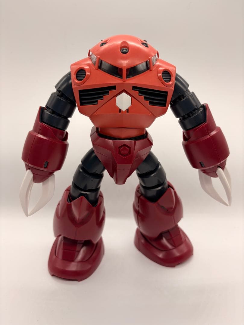 ガンプラ完成品　MG 1stシリーズ14体セット+アクションベース×2