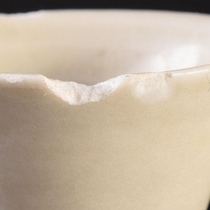 中国　徳化窯白磁　刻花文　玉壺春瓶　C　6899