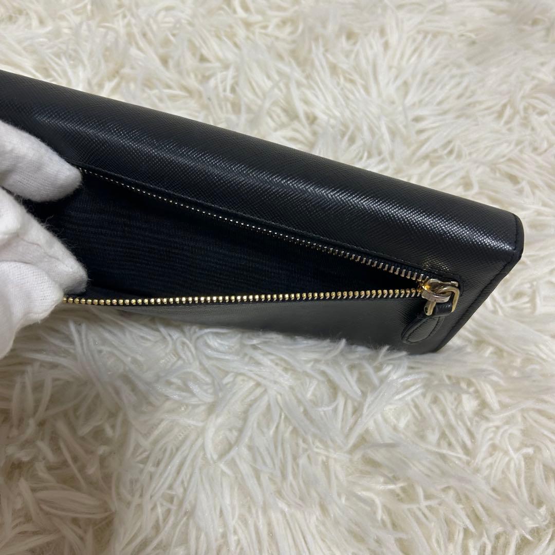 PRADA/プラダ　2つ折り長財布　サフィアーノ　レザー ブラック