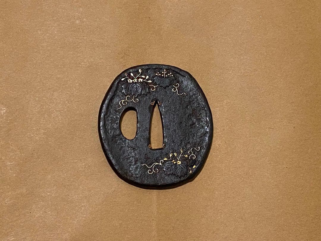 刀装具　鉄鍔　鐔　⑧ 武具　刀