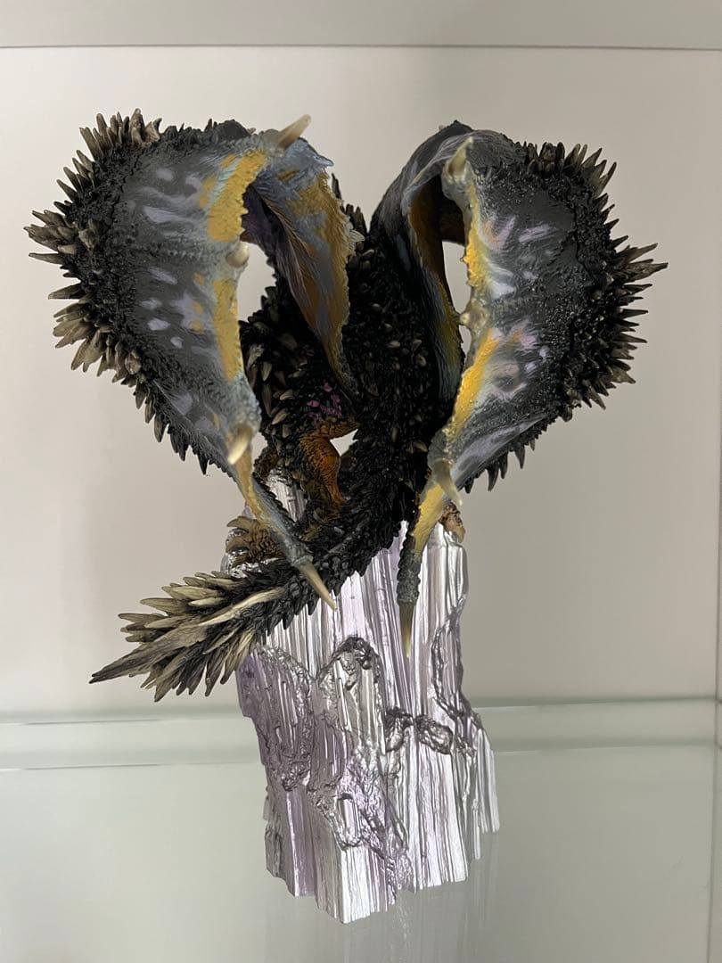 モンスターハンター ネルギガンテ クリエイターズモデル 滅尽龍 フィギュア