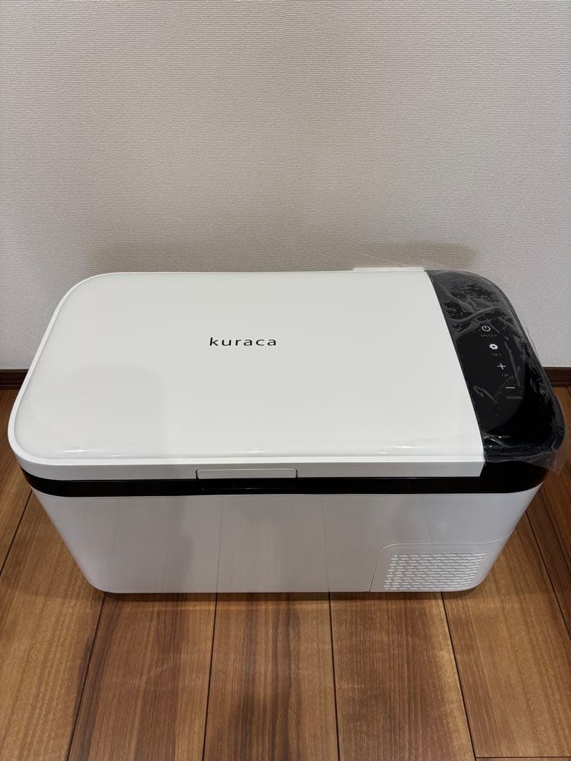 ポータブル冷蔵冷凍庫20l クラカ2024年製