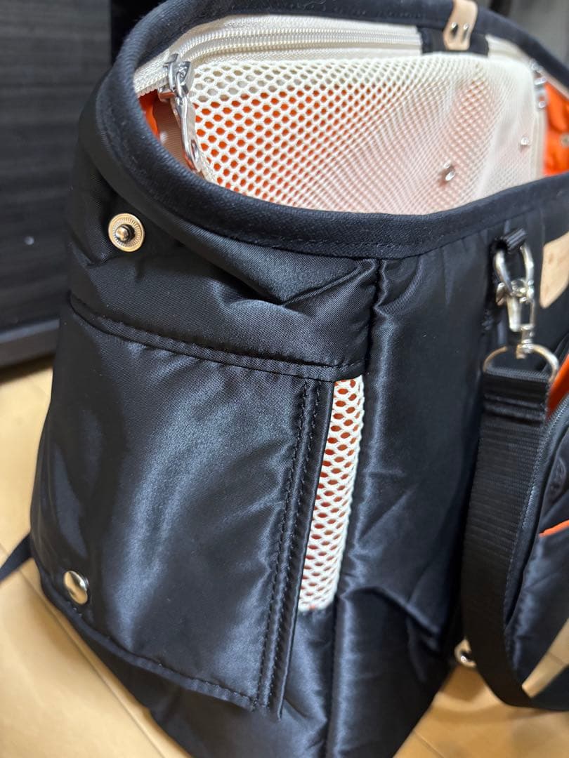 【12/11までお値下げ中】toto&pal ライトリュックキャリー　Mサイズ