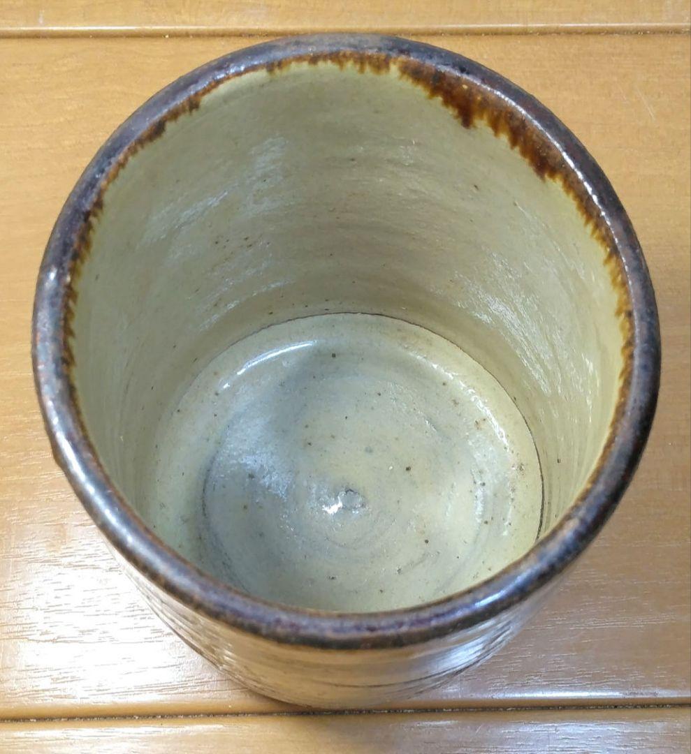 人間国宝 金城次郎 壷屋焼筒碗 栞 共箱 美品 壺屋焼 やちむん 笑魚海老紋