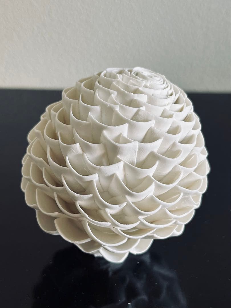 山元規子　オブジェ　陶ー卵殻ー　　（M）見立て　茶室飾　茶道　インテリア　アート