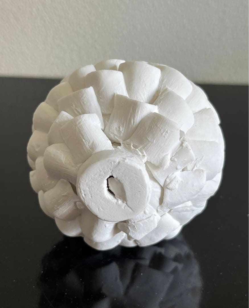 山元規子　オブジェ　陶ー卵殻ー　　（M）見立て　茶室飾　茶道　インテリア　アート