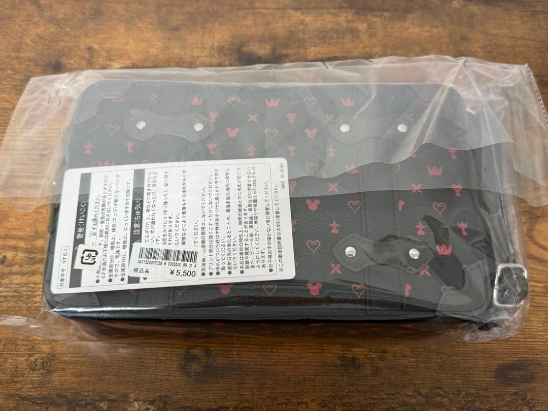 ディズニー アンバサダーホテル キングダムハーツ キーブレード型 ルームキー