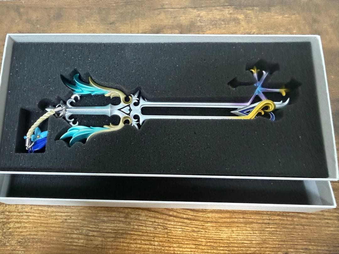 ディズニー アンバサダーホテル キングダムハーツ キーブレード型 ルームキー