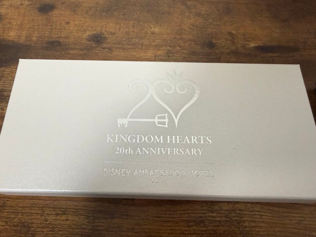 ディズニー アンバサダーホテル キングダムハーツ キーブレード型 ルームキー