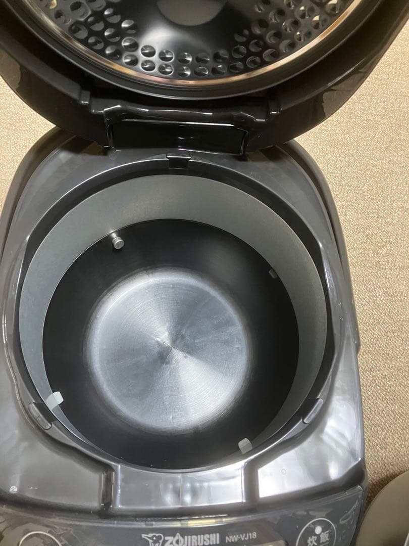 象印IH炊飯ジャー極め炊き1.8L（1升）炊き　ブラック　NW-VJ18-BA