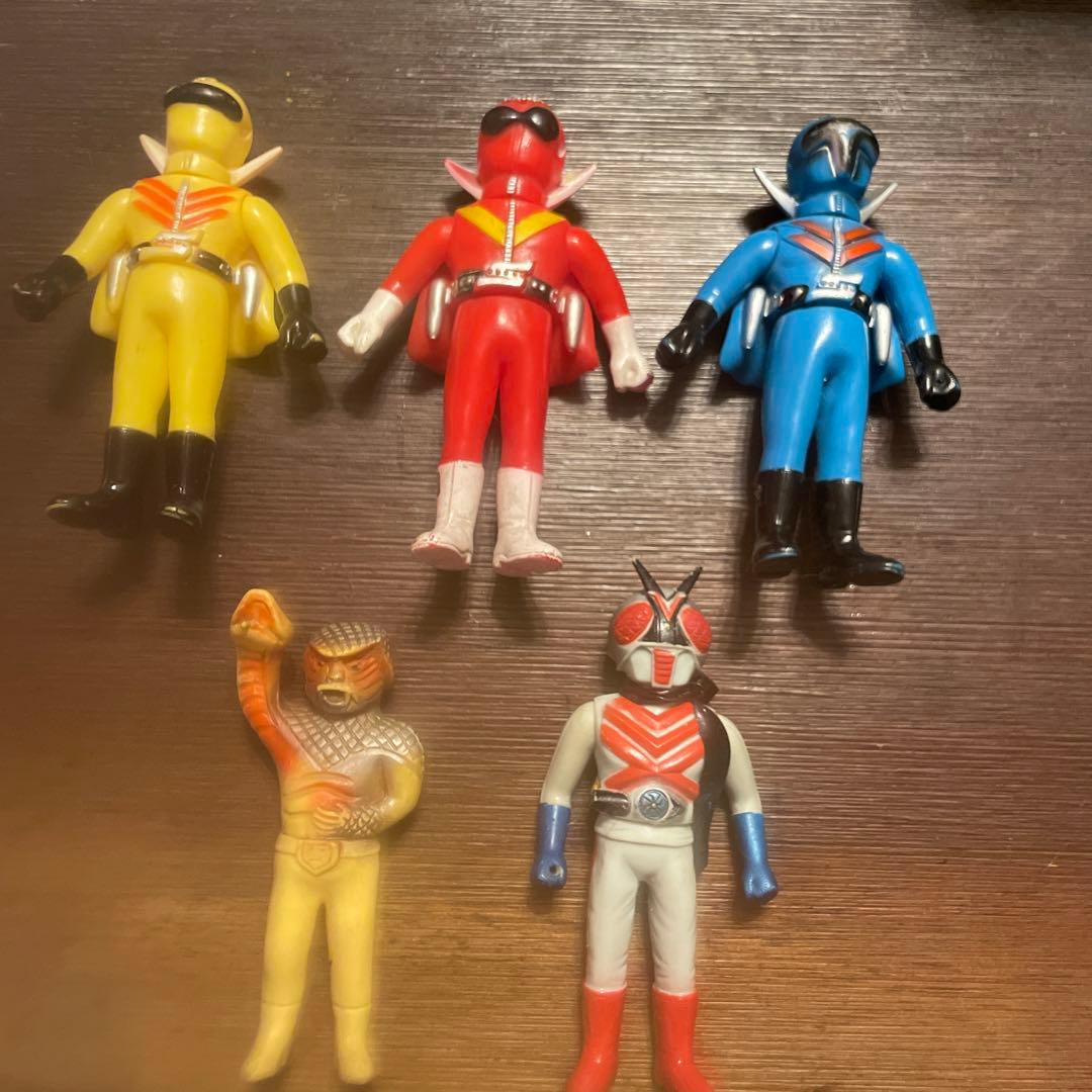 ゴレンジャー、仮面ライダーソフビ５体セット