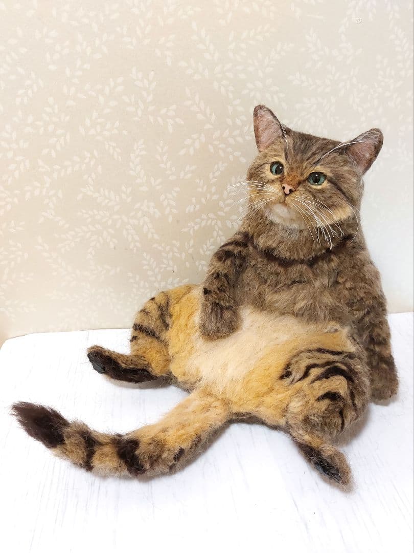 羊毛フェルト　猫　(キジトラ)