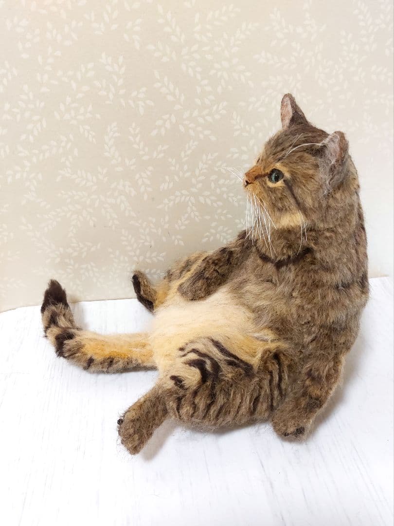 羊毛フェルト　猫　(キジトラ)