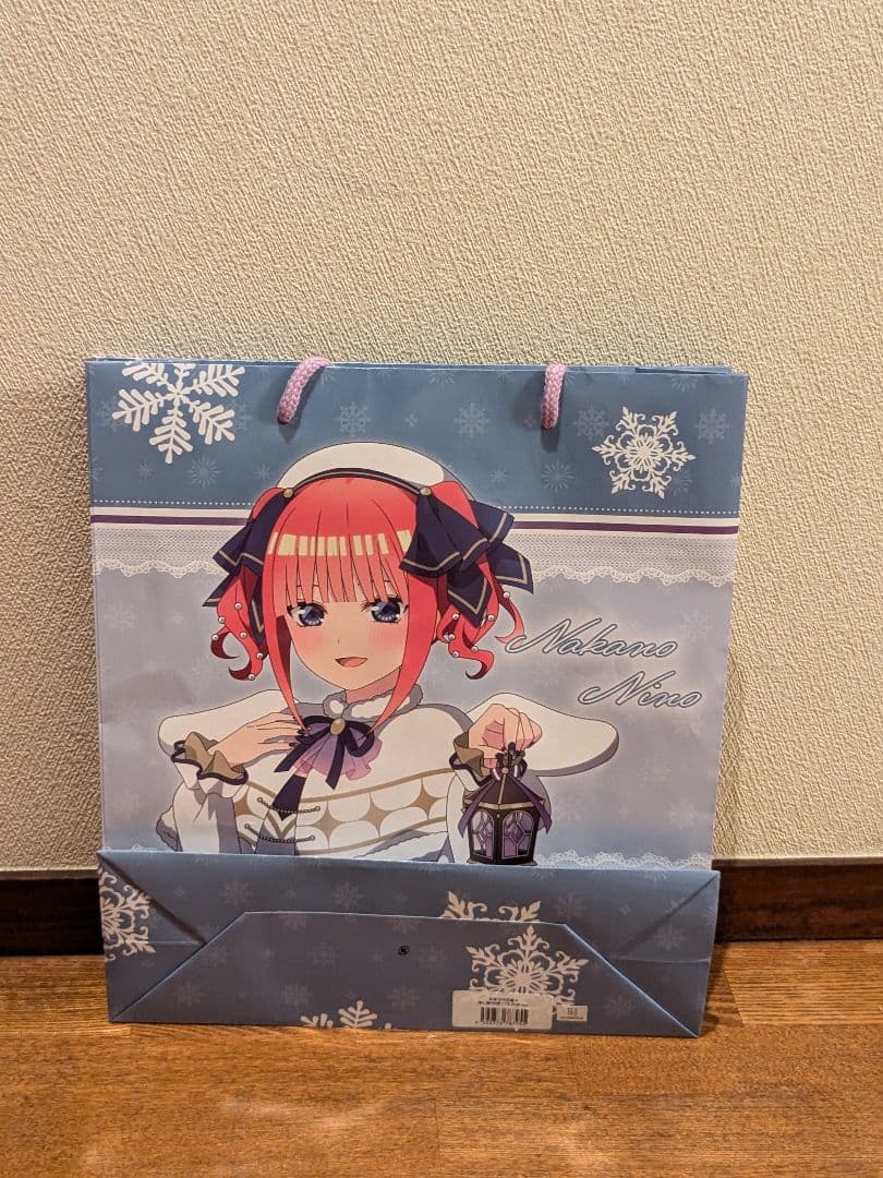 五等分の花嫁 推し袋 2025 中野二乃　ドンキ　アクスタ　缶バッチ　ショッパー