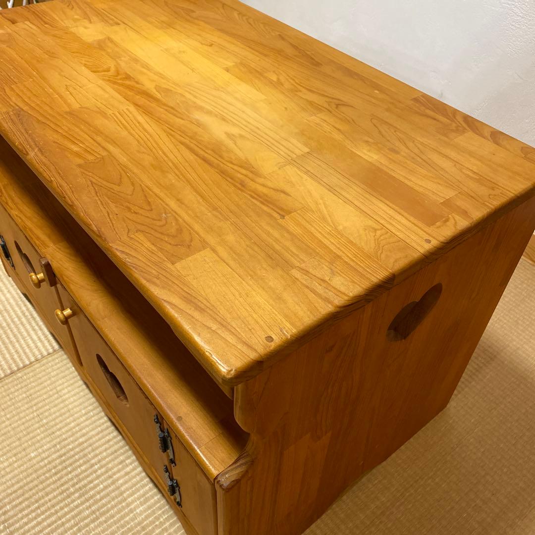 ハンドメイド　カントリー家具　テレビ台　ハートくり抜き