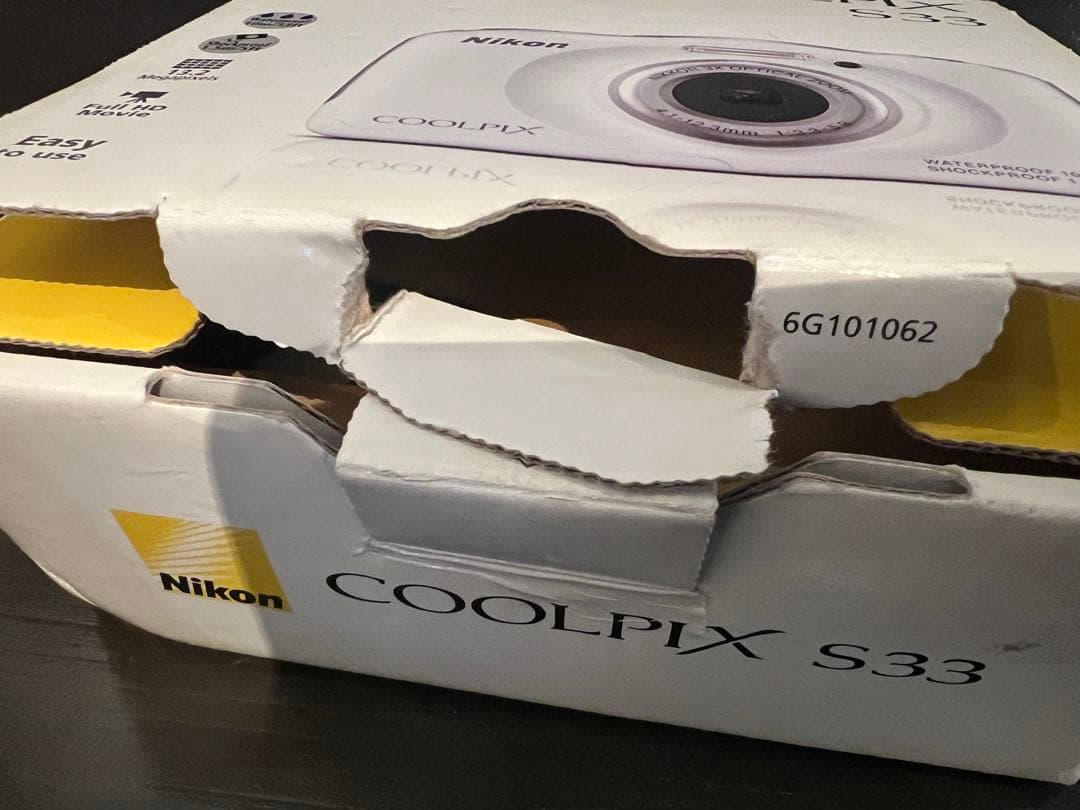 Nikon ニコン　COOLPIX S33 デジタルカメラ